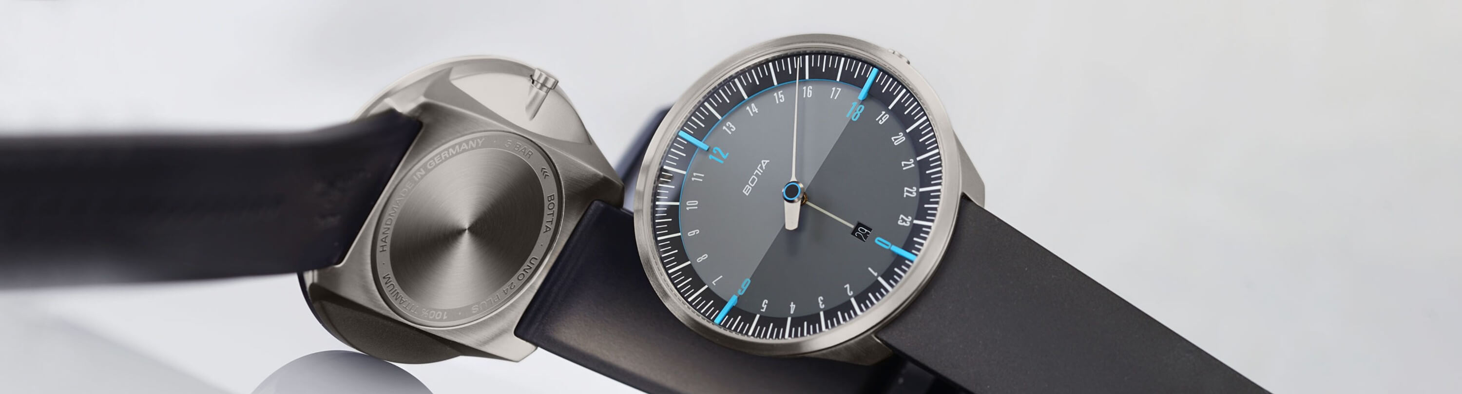 Black Blue Single Hand Quartz Titanium Plus Wrist Watch